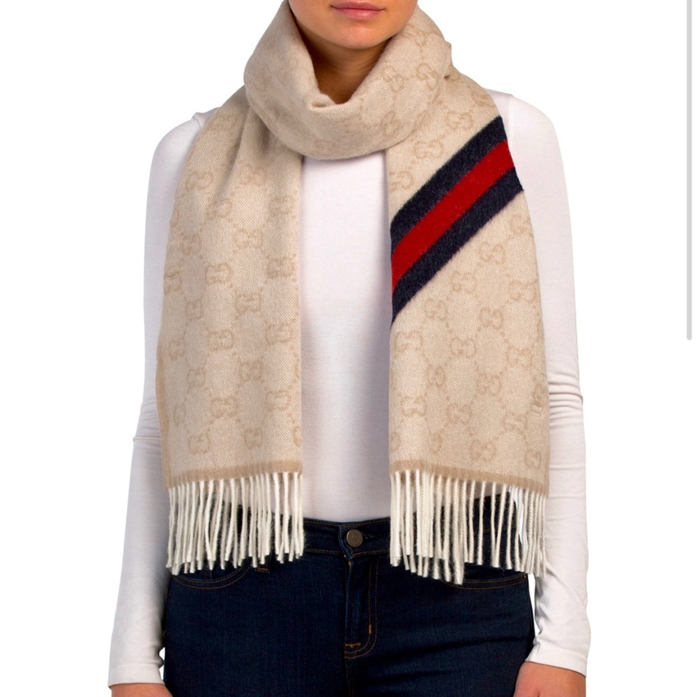 Gucci scarf
